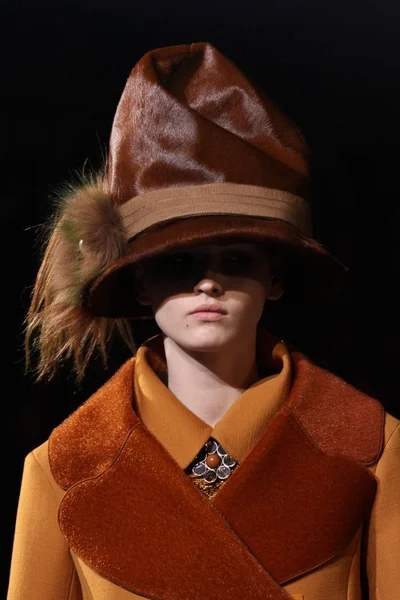 Look 193